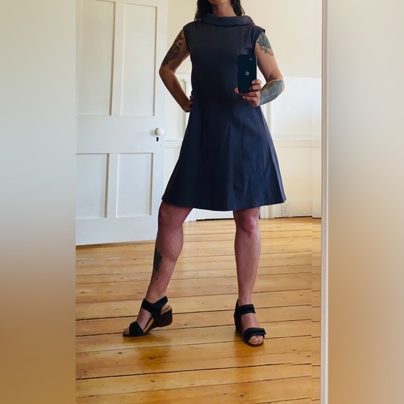 Gap Maternity Dress - Picture 8 of 10